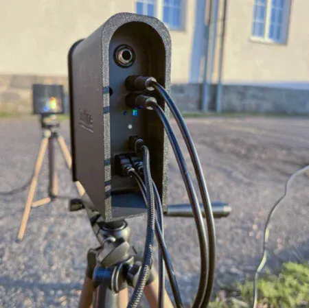 OptiSense Lichtschranke mit Kabelanschlüssen